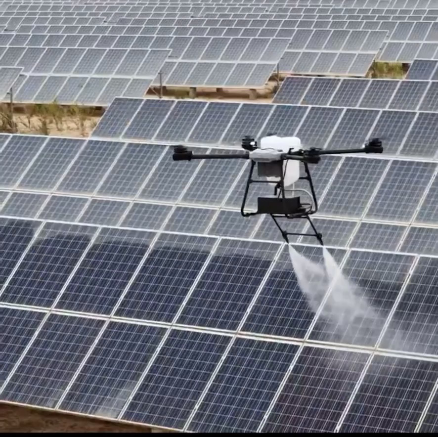 Solar Farm Mask Renewable Energy & Solar Farm Cleaning | Hank Robotics