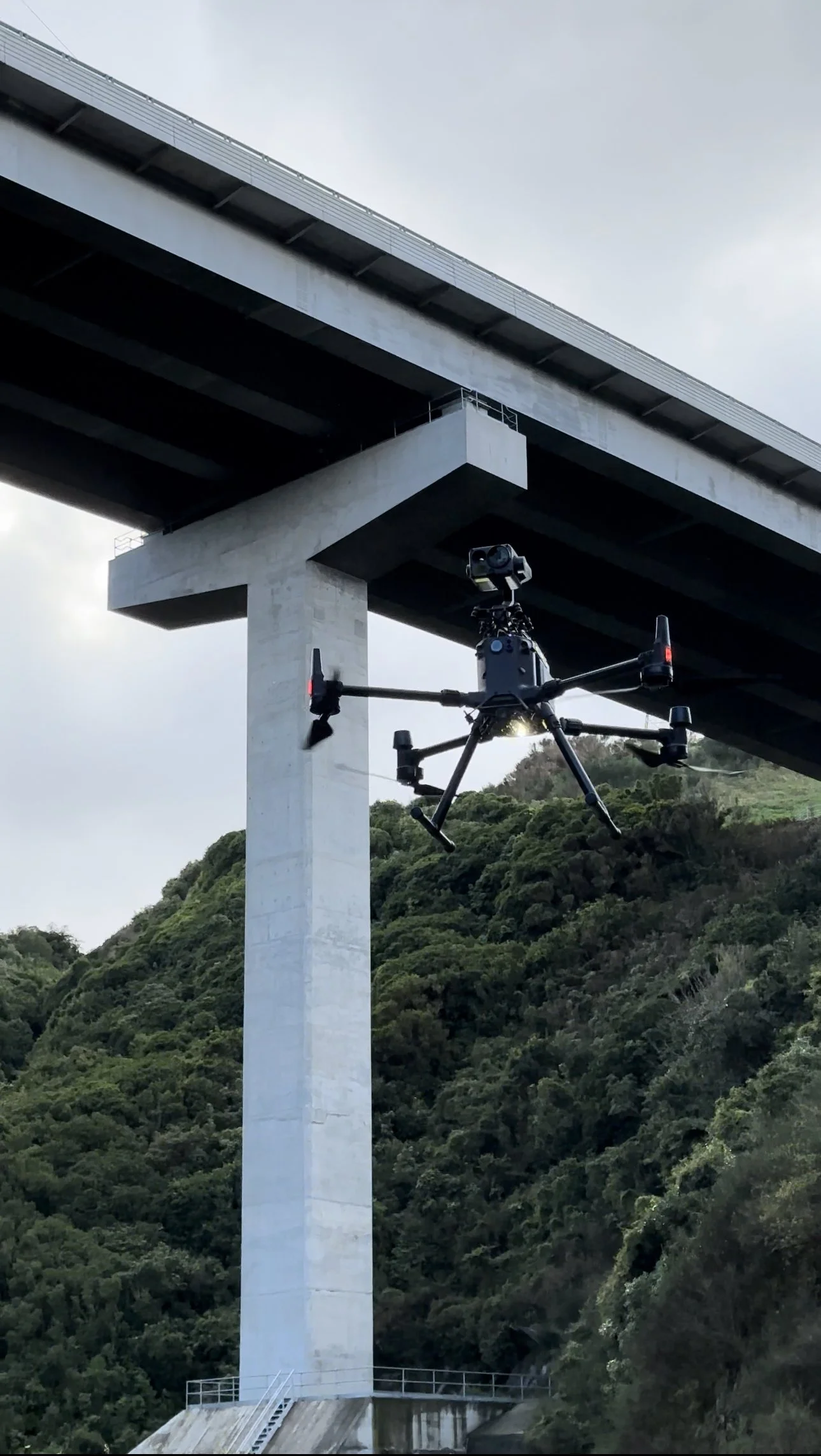 Illustrative infrastructure cleaning service imagery